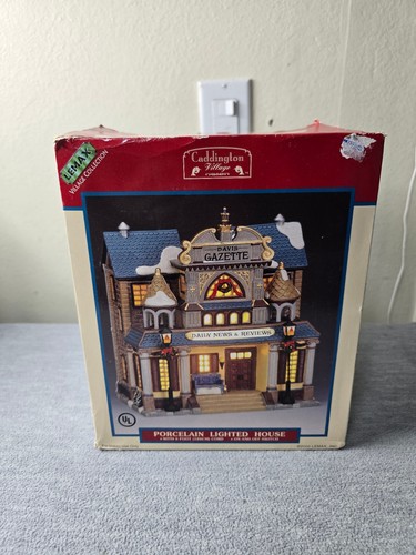 Lemax caddington village davis - lemax,