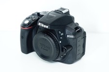Nikon D5300 Reflex DSLR Solo