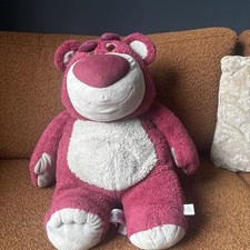 Disney Store Lots-o'-Huggin