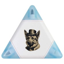 'Pastore tedesco con cappello