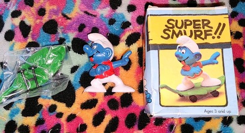 Skateboard wallace berrie and - wallace,