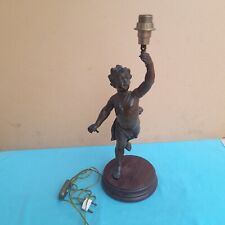 ANTICO PUTTO CUPIDO IN BRONZO ADATTATO A LAMPADA CON BASE IN LEGNO