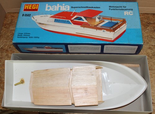 Yacht motore hegi - yacht, a