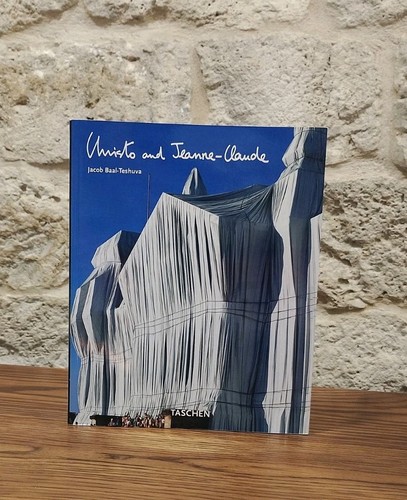 Christo jeanne claude - christo, jeanne-claude-jacob