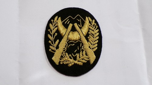 Insigne casquette officier - de,