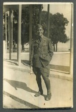 FOTO-CARTOLINA DI MILITARE