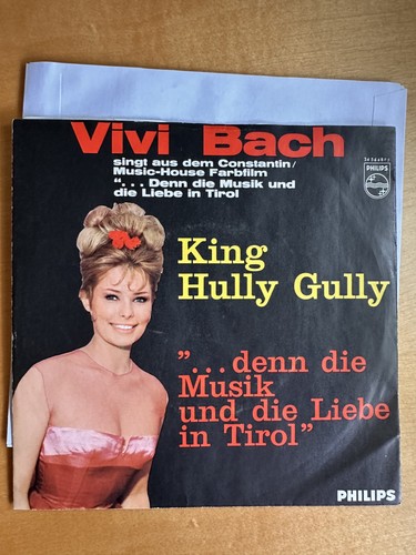Vivi bach king hully - , :