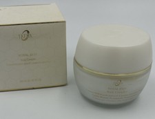 JAFRA ROYAL JELLY BODY COMPLEX