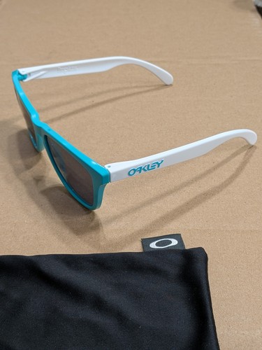New oakley frogskins 30th - new,