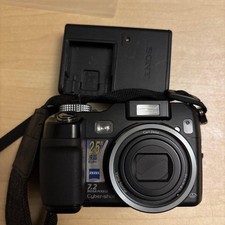 Fotocamera digitale compatta