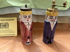 Italian Ceramic Figural Queen