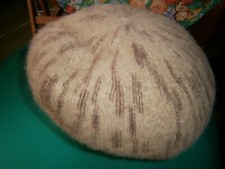 Cappello Basco per donna ,lana -lapin fantasia beige ,foderato, anni '80