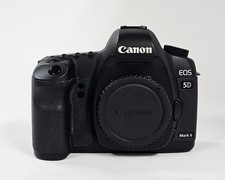 #Canon EOS 5D Mark II 21,1