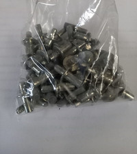 REGGI MENSOLA / PERNO / STAFFA PER INTERNO ARMADIO IN METALLO