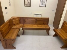 Panca ad angolo con tavolo