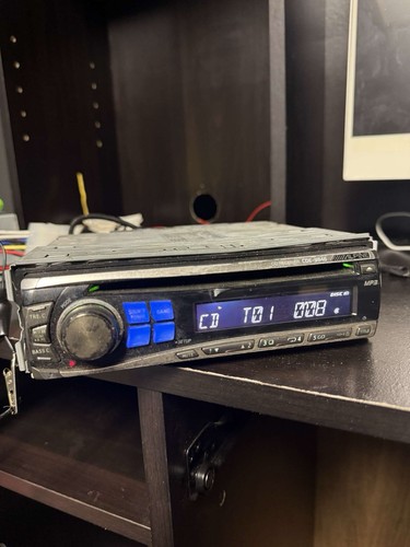 Alpine cde 9846 player - player, in