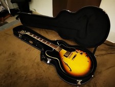 Custodia rigida per chitarra