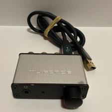 NuForce uDAC2 Convertitore