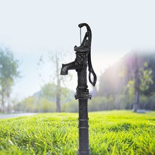 Antica pompa acqua manuale