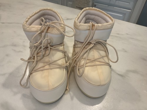 Moon boots icon cream - icon,