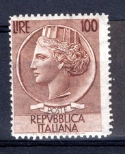 Italia 1953 sg 904 100lire moneta marrone di siracusa fine LM