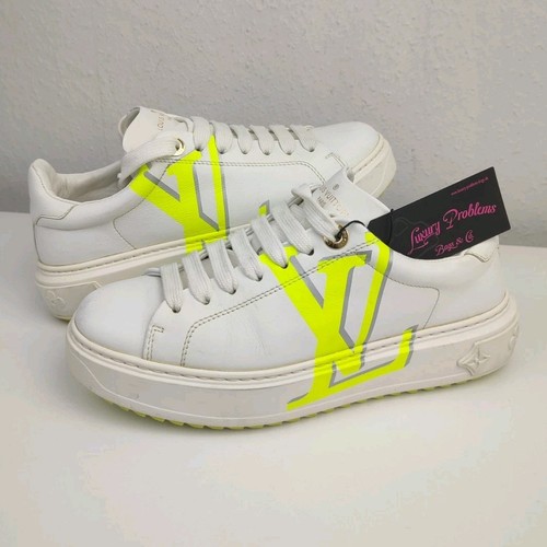 Louis vuitton time - louis, out