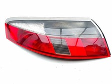 Porsche 911 996 2001 Luce