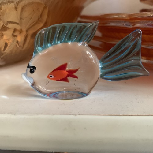Statuina piccolo pesce - , in