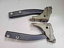 FRONT BONNET HINGE RIGHT LEFT