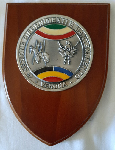 Sezione rifornimenti e - 4^,