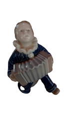 Royal Copenaghen Porcellana Suonatore di fisarmonica