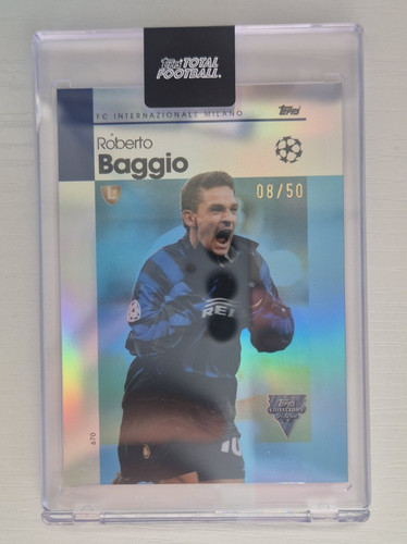 Topps total football champions - total,