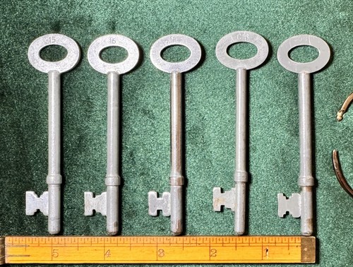5 chiavi - 🗝️,