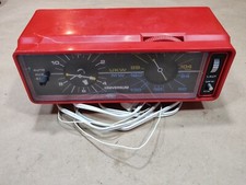 Vintage Quelle Universum W