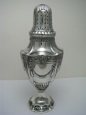 HANAU SHAKER MUFFINEER