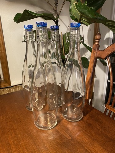 Bottiglia olio acqua