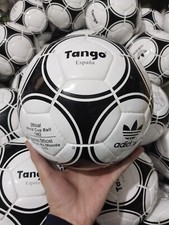 ADIDAS TANGO ESPANA UFFICIALE FIFA WORLD CUP 1982 CALCIO MATCH BALL / FOOTBALL
