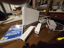 Nintendo Wii ORIGINALE PAL CONSOLE COMPLETA con Telecomando e Gioco Wii Sports