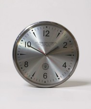 AG Spalding & Bros Round wall