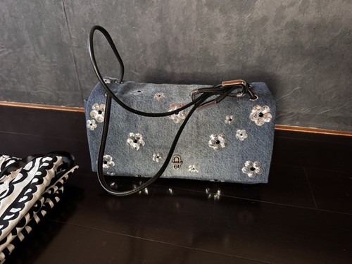Marc jacobs borsa media - borsa,