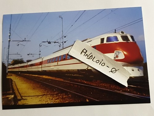 Fotografia ferrovie pendolino - fotografia,