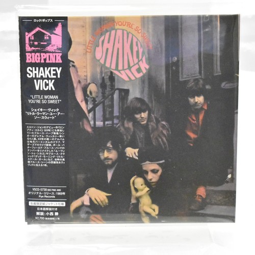 Shakey vick little woman - shakey, vick-little