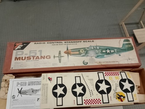 Mustang top flite - top, aereo