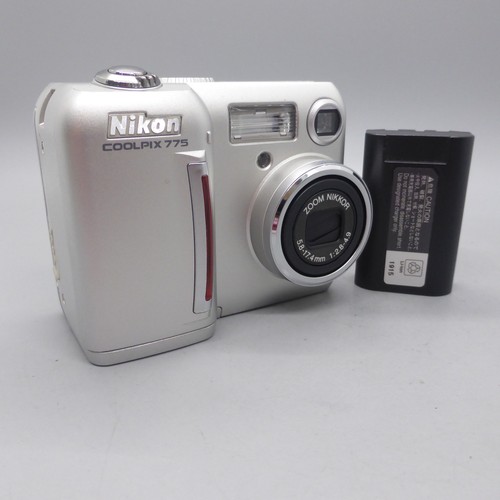 Nikon fotocamera digitale