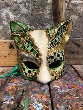 Elegante maschera veneziana da