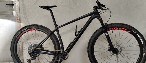 Specialized epic expert