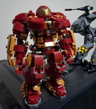 Nuovo 2000 + pz Marvel Toys