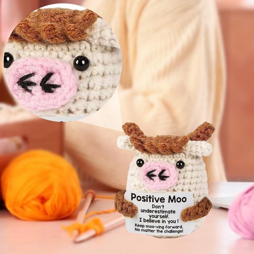 Bambola peluche lavorata - di,