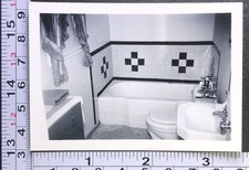 Arredamento bagno piastrelle