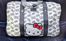 Hello Kitty Carryon